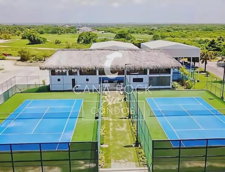 Luxury With Beach, Golf, Pool, Casino And Apartment