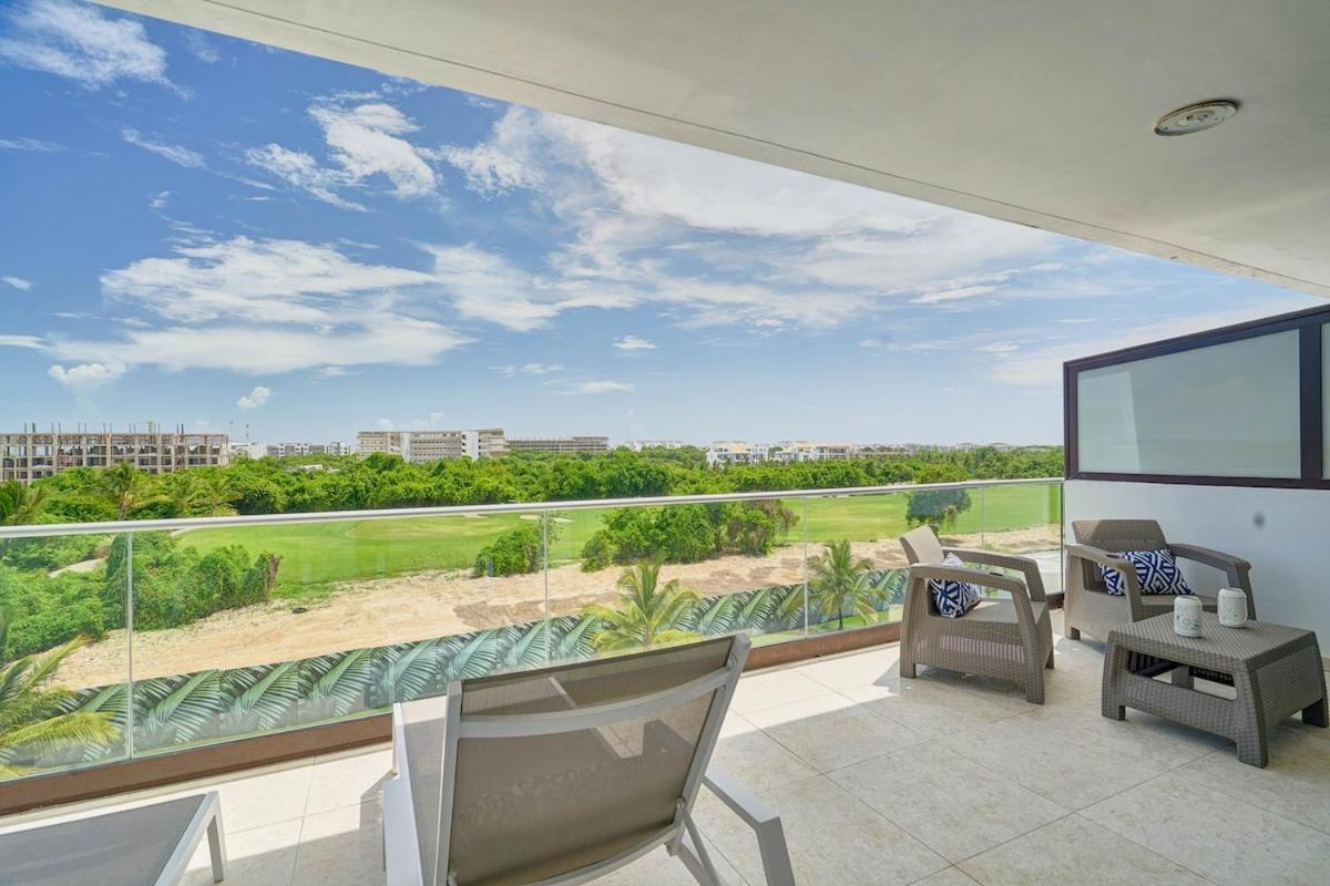 Luxury With Beach, Golf, Pool, Casino And Punta Cana
