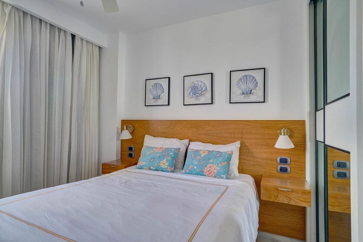 Apartment Luxury With Beach, Golf, Pool, Casino And