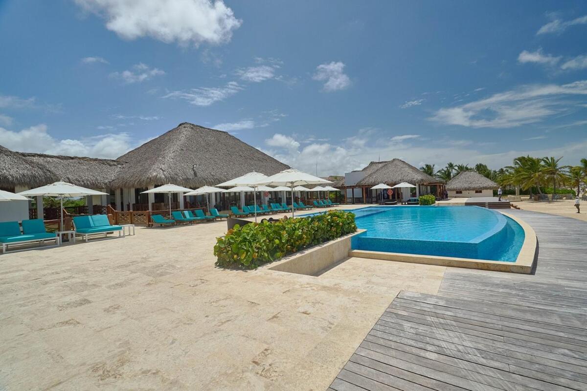 Apartment Luxury With Beach, Golf, Pool, Casino And *