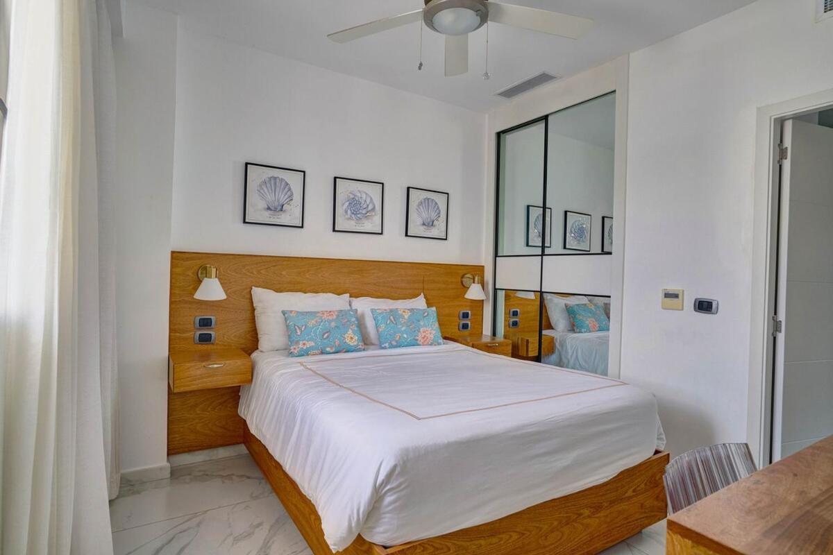 Luxury With Beach, Golf, Pool, Casino And Apartment Punta Cana