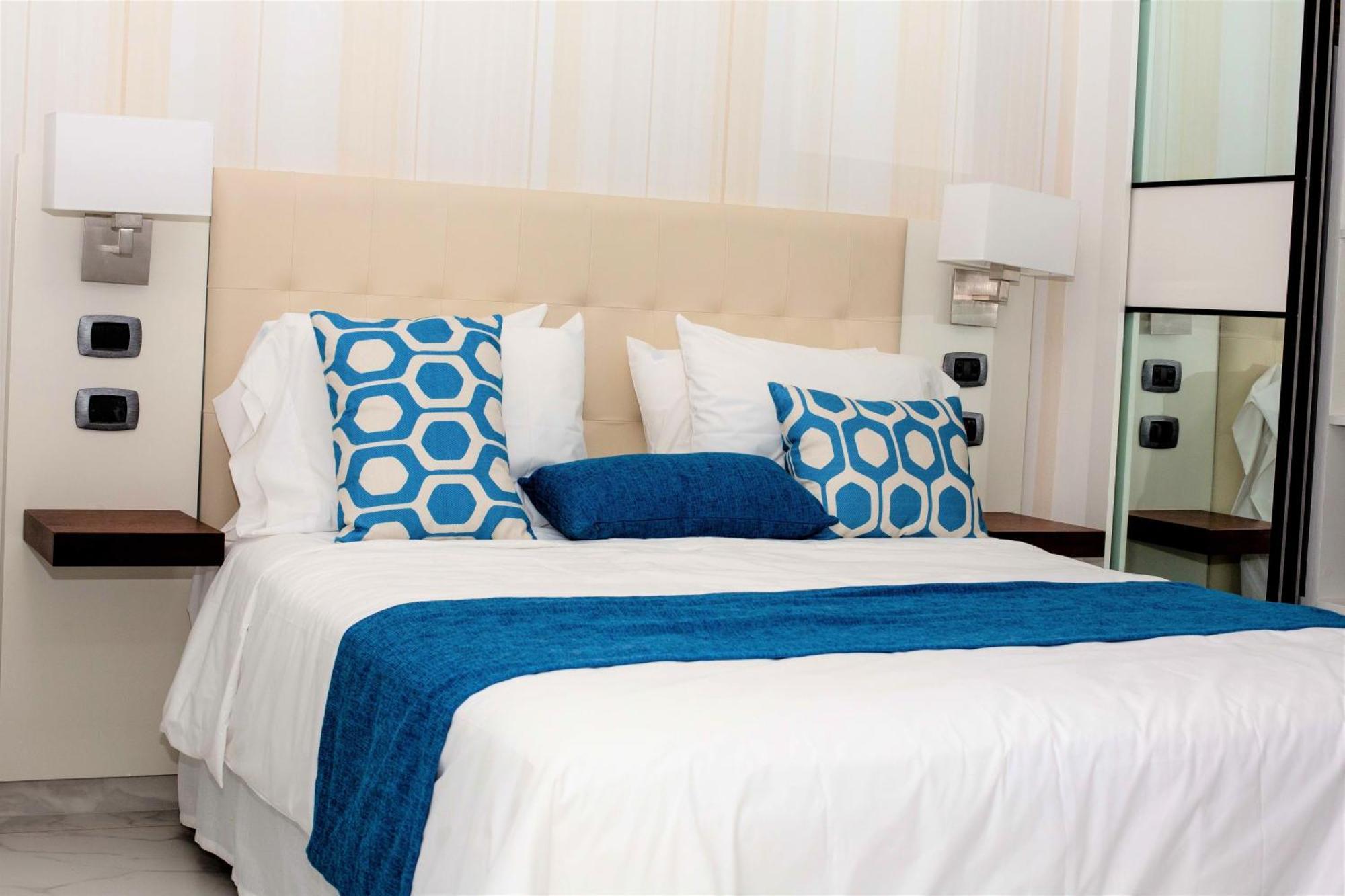 Cana Rock Star Aparthotel