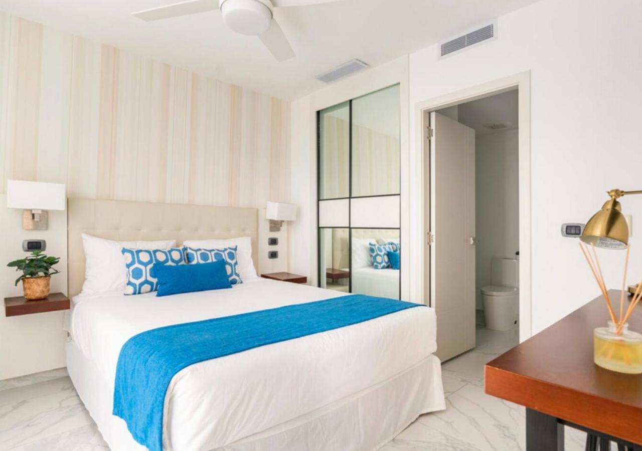 Cana Rock Star Aparthotel