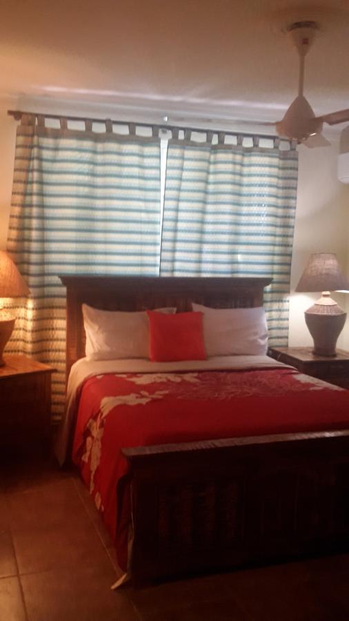 Guest house Yara Beach Mar De Corales 2