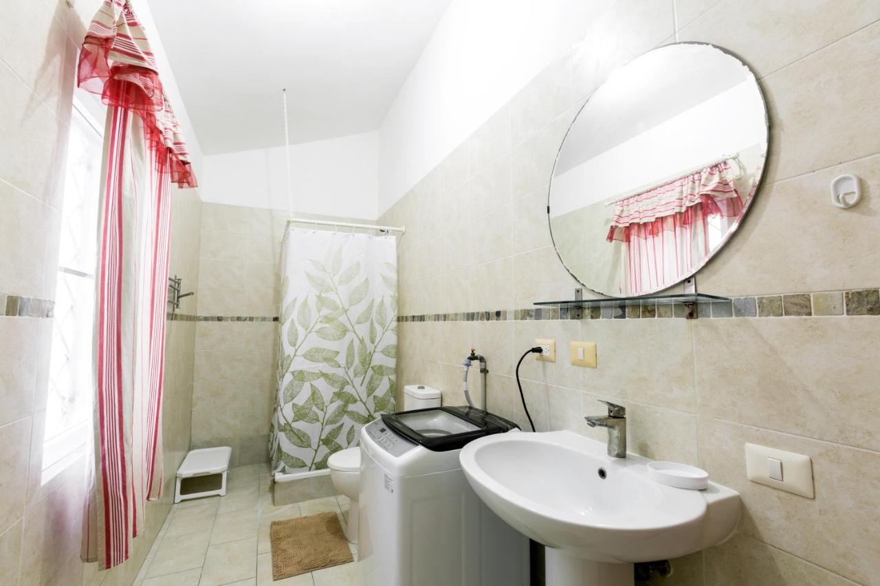 Grunwald Iii 1br Second Floor Apartment *