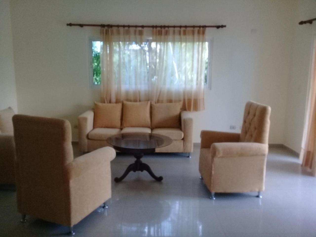 Olas De Bavaro Guest house