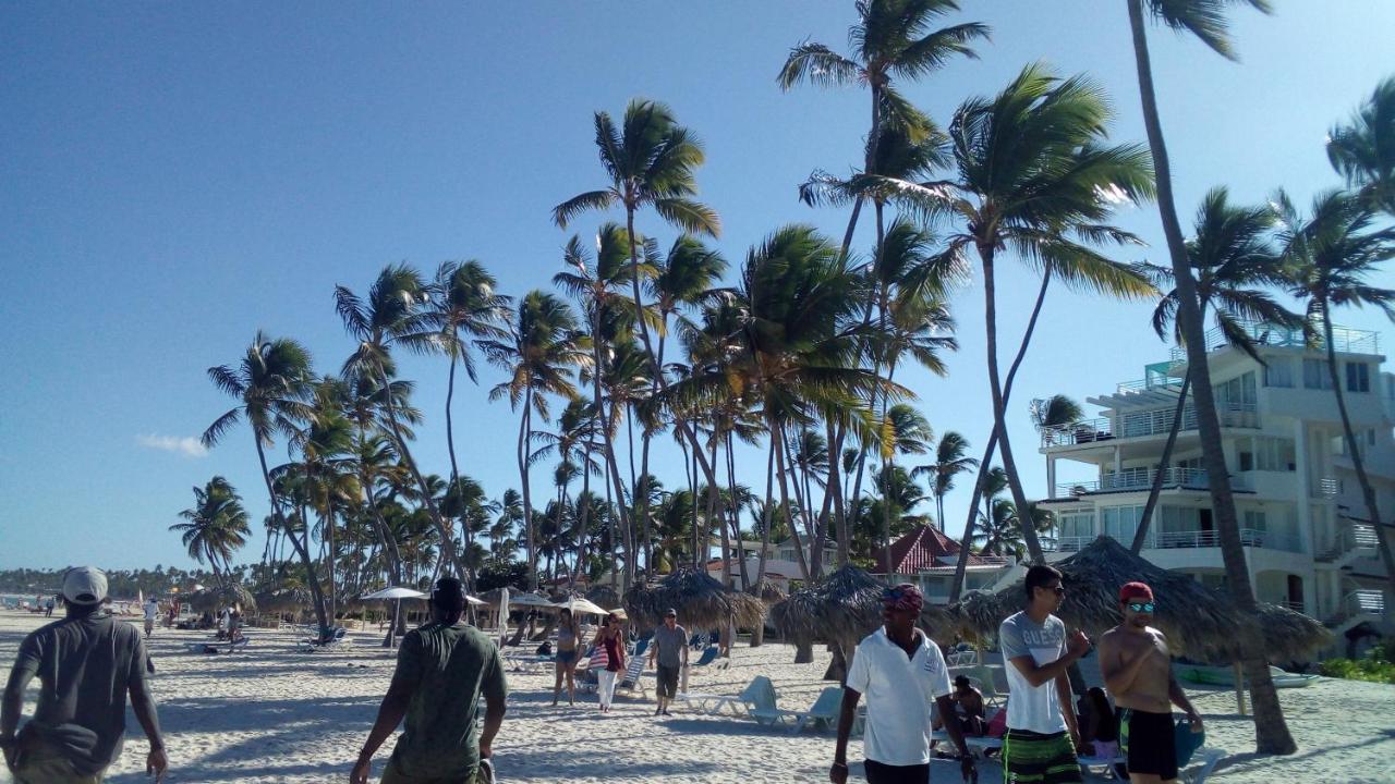 Olas De Bavaro Guest house