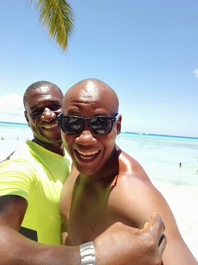Rolando Share * Punta Cana