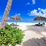 Ocean View Villa Bavaro Beach - Wifi, Bbq-Grill, Beach Access
