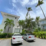 Truecost Deluxe Suites - Playa Bavaro - Free Wifi - Free Beach Club 