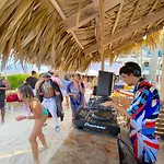 Deluxe Villa Playa Los Corales - Bbq, Beach Club, Wifi