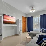 Apartment With Pool And Rooftop Next To Downtown Pc
