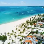 Superior Studio With Beach Access