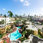 Ducassi Suites Rooftop Pool - Beach Club And Spa