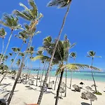 Bavaro Beach Condo-Hotel Wifi Bbq Parking