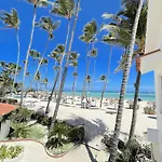 Bavaro Beach Condo-Hotel Wifi Bbq Parking