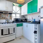 Beauty Pent House With Private Roof