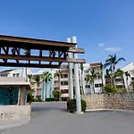 Ocean Views & Private Beach! Luxury 4Bdr Getaway