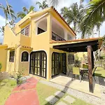 Los Corales Casas Del Mar Ocean & Garden View Hotel Bavaro Beach Club & Spa
