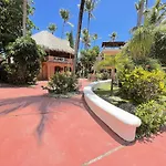 Oceanfront & Garden View Villas Hotel Wifi Bbq Parking Los Corales Beach Club & Spa