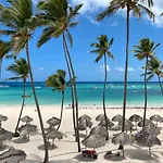 Aventura Village Los Corales Beach And Spa