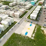 Hodge Condo