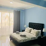 Vacation Suites With Rooftop Pool, Beach Club, Spa, Restaurants - Playa Los Corales