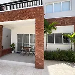 Casa Mulata Coral Village Pool & Playa 2