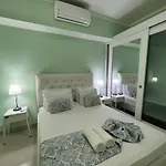 Vacation Suites With Rooftop Pool, Beach Club, Spa, Restaurants - Playa Los Corales