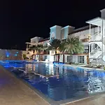 Apto Estudio En Punta Cana, Vista A La Pisicina