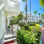 Tropical Adventure Sol Caribe Studios Suites Beach Club & Spa
