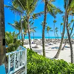 Ducassi Suites Studios Vacation Hotel - Bavaro Beach Club - Wifi - Parking