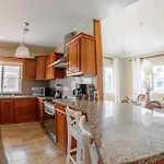 Corte Sea A302, Luxury Penthouse