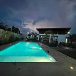 Villa Familiar Pc-Private Pool, Bbq, 15 Mnts From Airport
