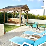 Villa Familiar Pc-Private Pool, Bbq, 15 Mnts From Airport