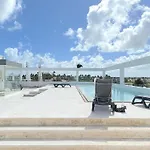 Rooftop Pool Ducassi Studio Suites Deluxe Hotel Beach Club & Spa