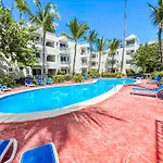 Deluxe Hotel Suites Studio Sol Caribe Del Mar Bavaro Tropicana Hotel Wifi Beach Club & Spa