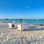Sol Caribe Suites - Playa Los Corales - Beach Club, Wifi, Swimming Pool