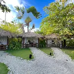 Vacation Suites With Rooftop Pool, Beach Club, Spa, Restaurants - Playa Los Corales