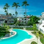 Ocean View! Lux Penthouse 3Br, 3Bt, Pool View