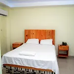Hotel J&M