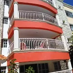 Yara Beach Mar De Corales 2