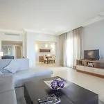 Fishing Lodge Luxury Resort
