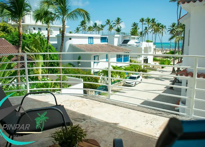 Ocean View! Lux Penthouse 3Br, 3Bt, Pool View