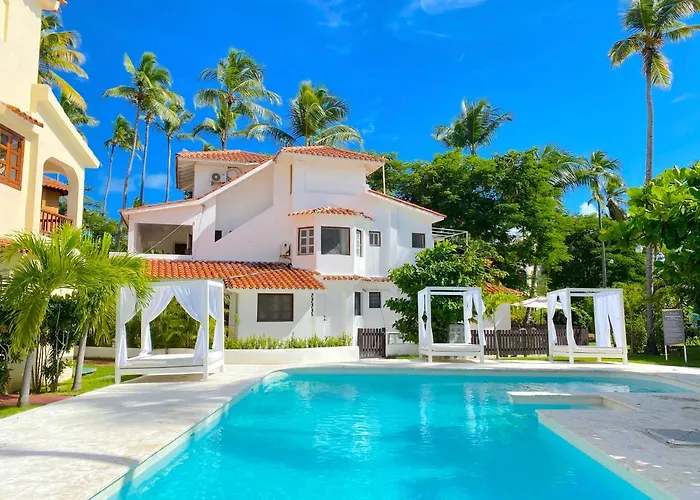 Beach Villa With Bbq & Wifi Access To Swimming Pool - Playa Los Corales