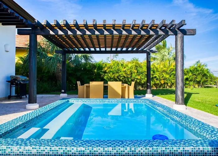 Ileverde 03 - Sun Loungers Bungalow