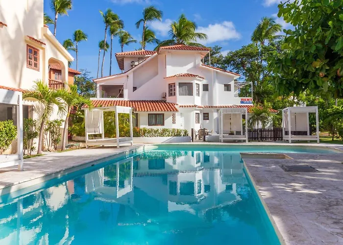 Beautiful Family Villa Near Bavaro Beach With Pool