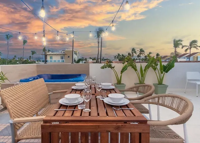 Beauty Pent House With Private Roof