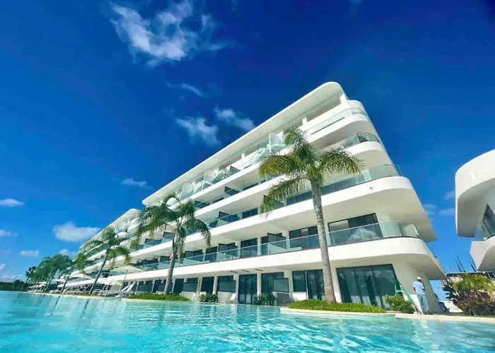 Cana Rock Star Infinity Pool, Golf & Beach Club