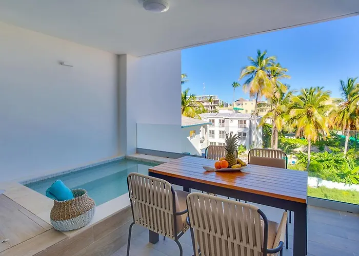 Super Spacious Condo With Private Picuzzi